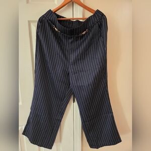 5for 25 💥BloomChic Women Dark Blue Striped Pants 14-16